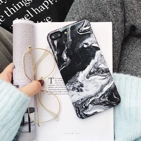 iPhone 2 for 5$ ‼️ X/7/8/7PL/8PL BLACK MARBLE CASE - Picture 2 of 3